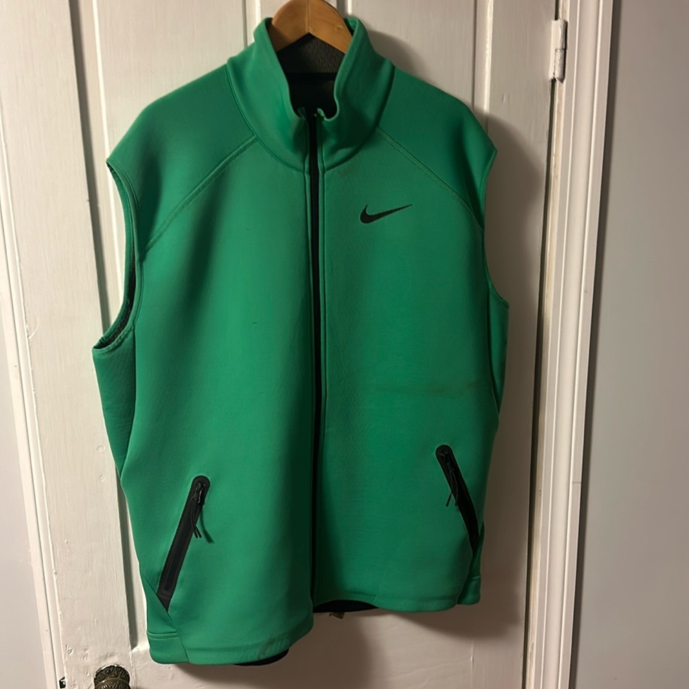 Nike Therma Fit performance vest
